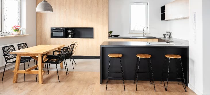 black and wooden kitchen
