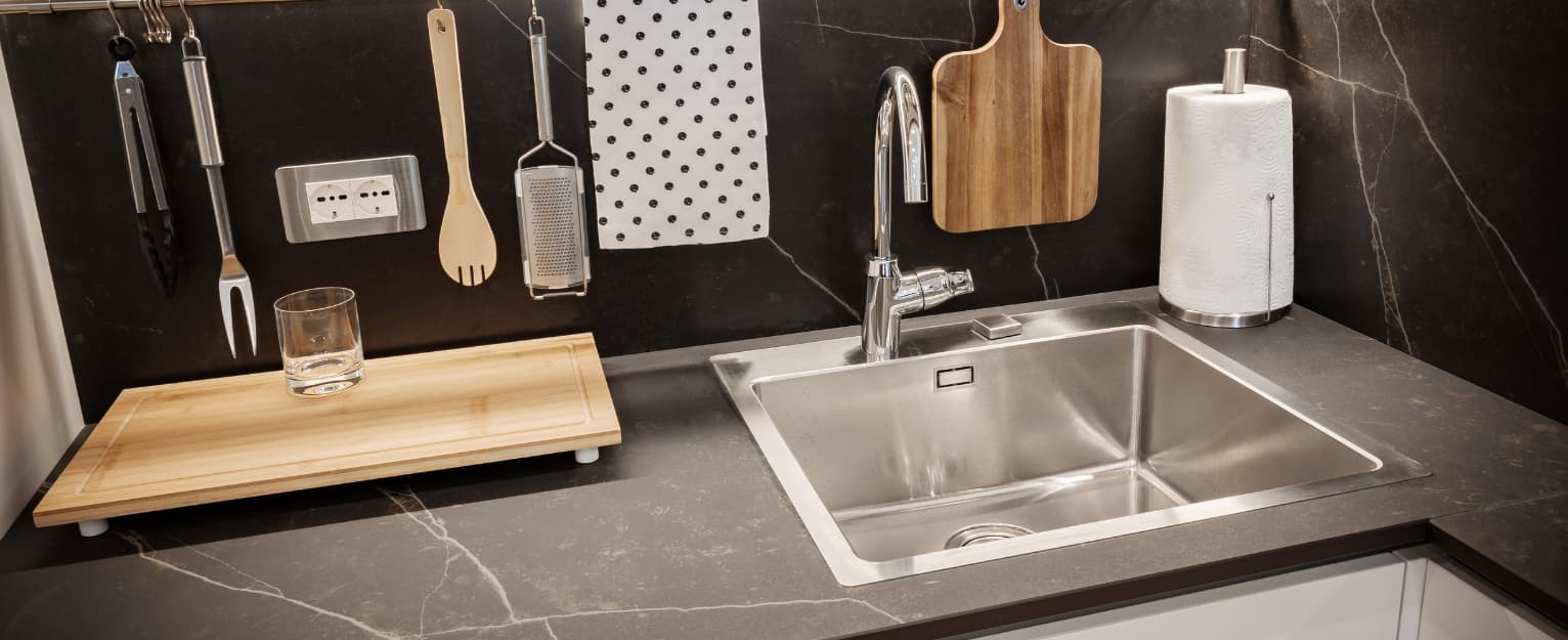 Black laminate kitchen worktop