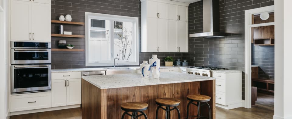 Woodgrain kitchen counter